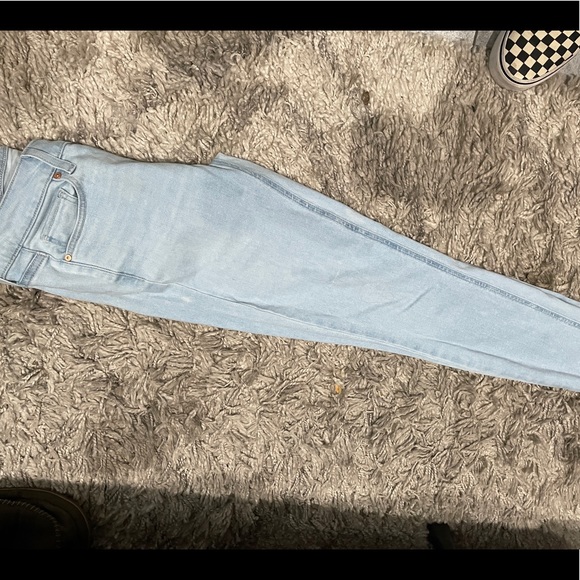 Paige Super Light Blue Jeans size 26 - Picture 14 of 16